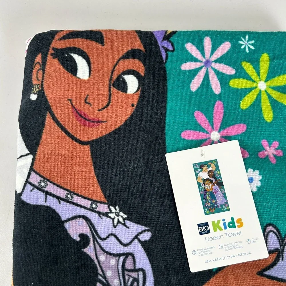 Disney Encanto Beach Towel The Big One 28 x 58 Mirabel Cotton‎ NWT